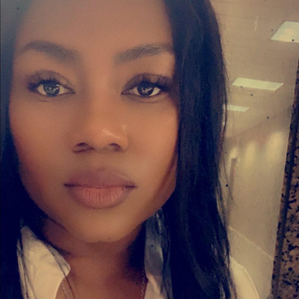 Meet your Posher, Erika